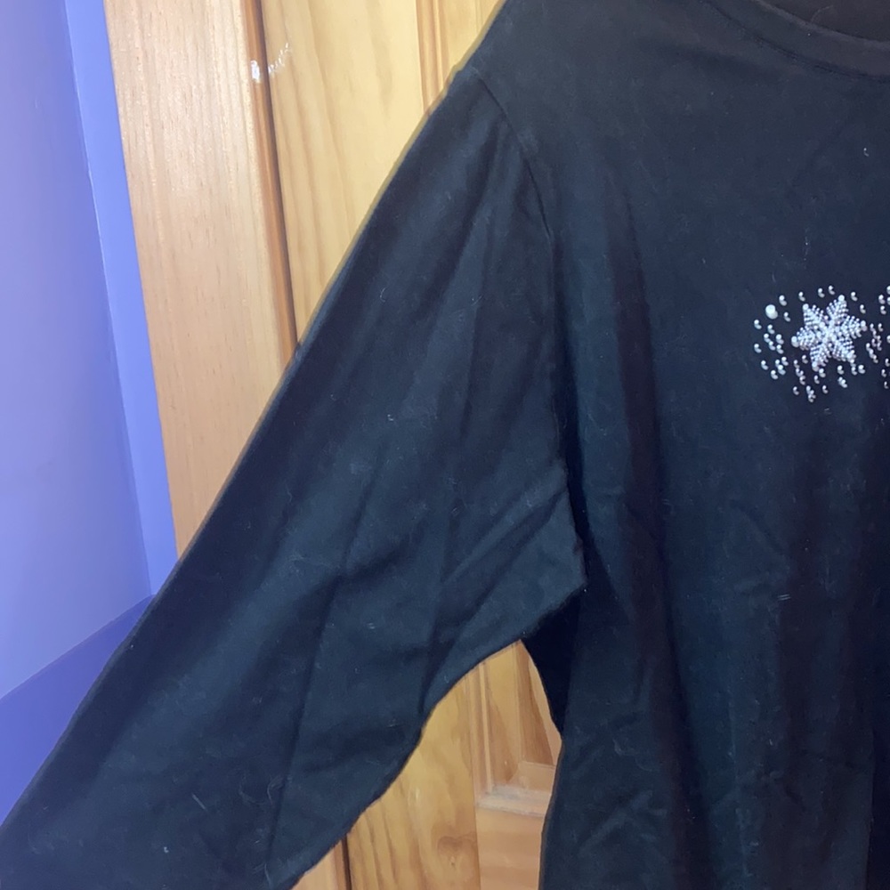 Snowflake Shirt - Picture 4 of 5